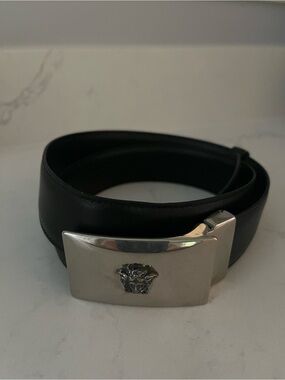 Unisex Versace Silver-Tone Medusa Buckle Belt